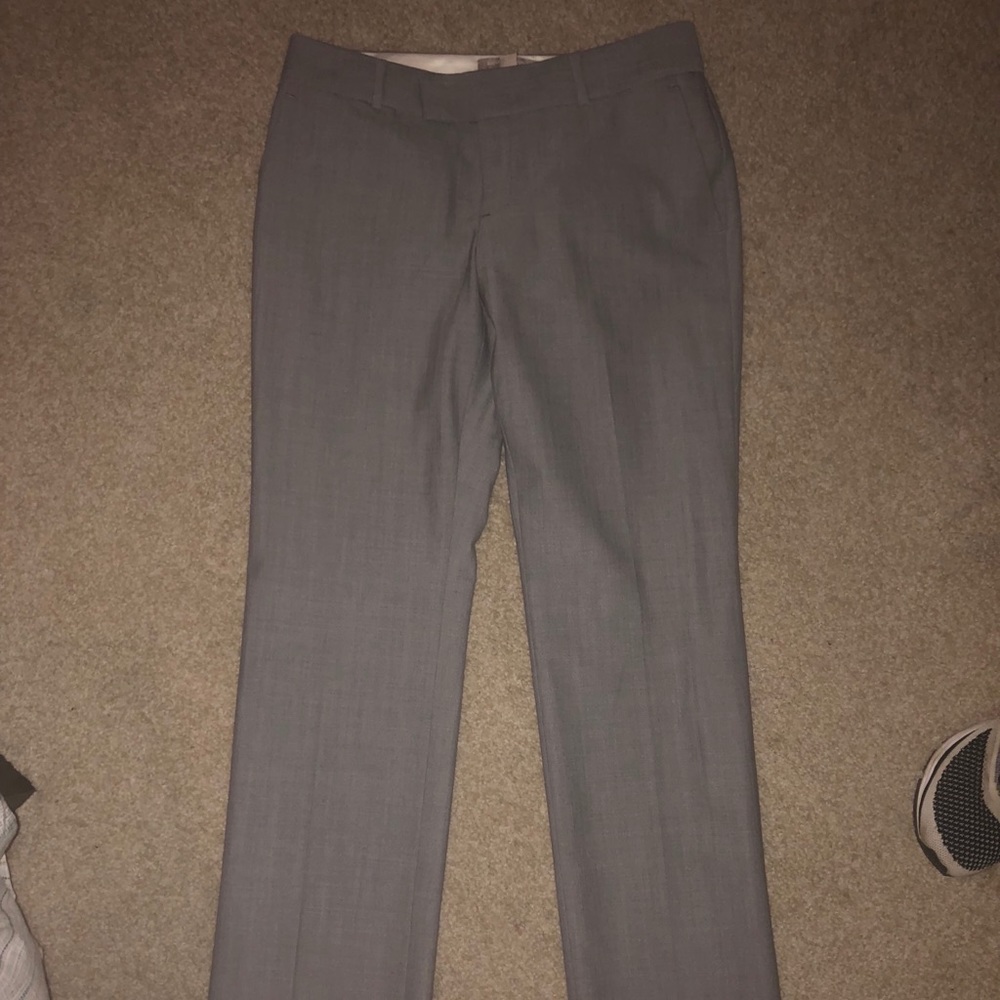 LIKE NEW Straight leg grey trousers